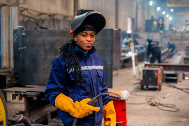Best Marine and Shipbuilding Welding in Cowarts, AL